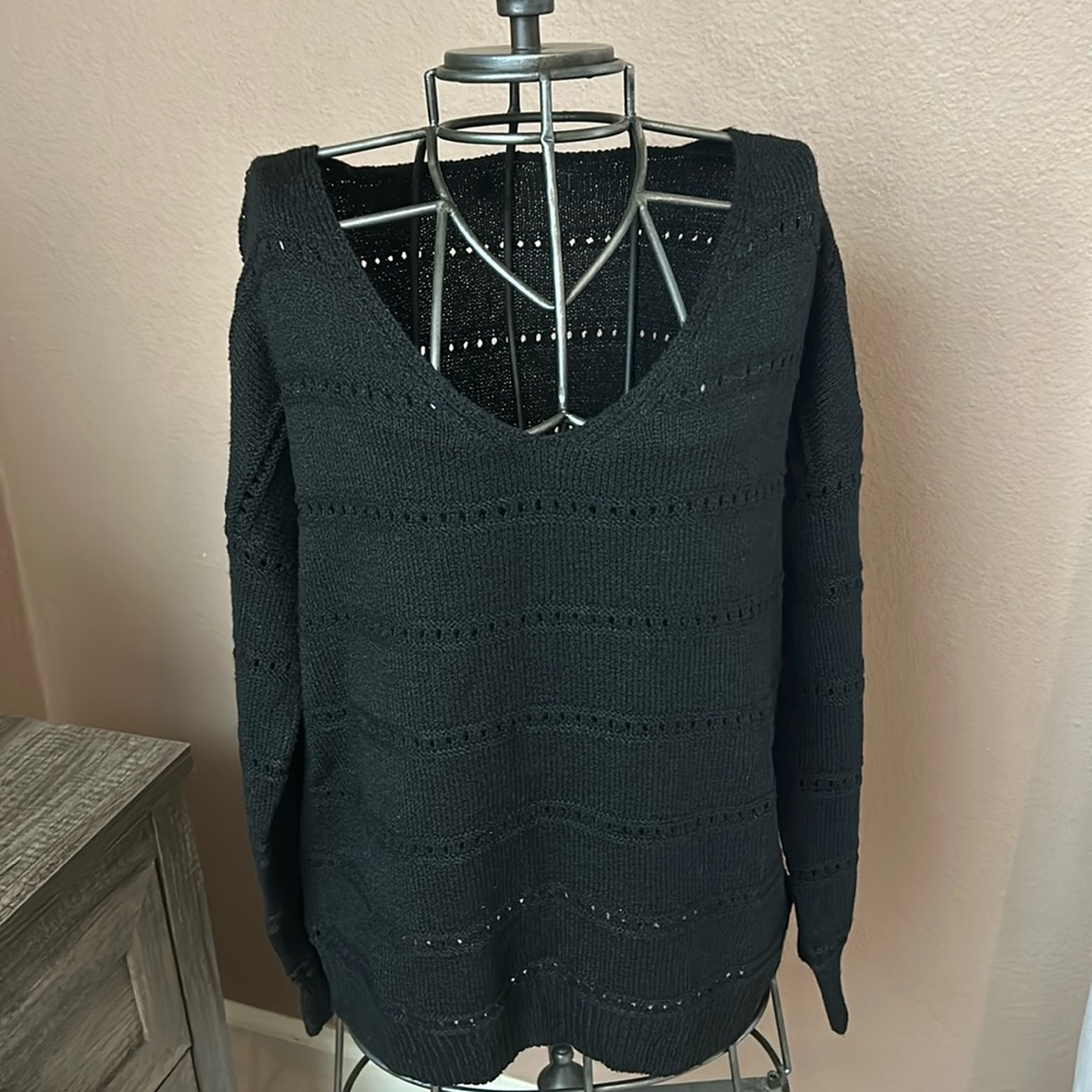 Black knitted long sleeve black sweater top sz small nwot